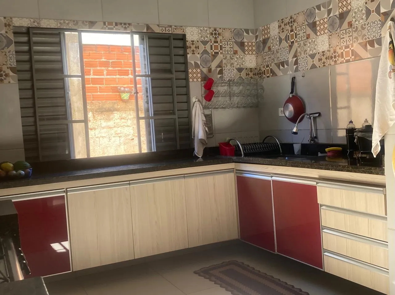 CASA SOBRADO, GRANDE ESPAÇOSA EXCELENTE LOCALIZAÇÃO — foto 1