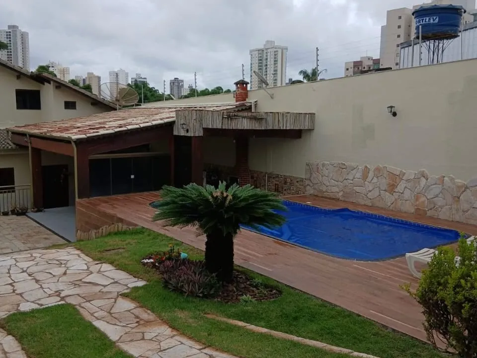 Casa com piscina no Jd Europa — foto 1